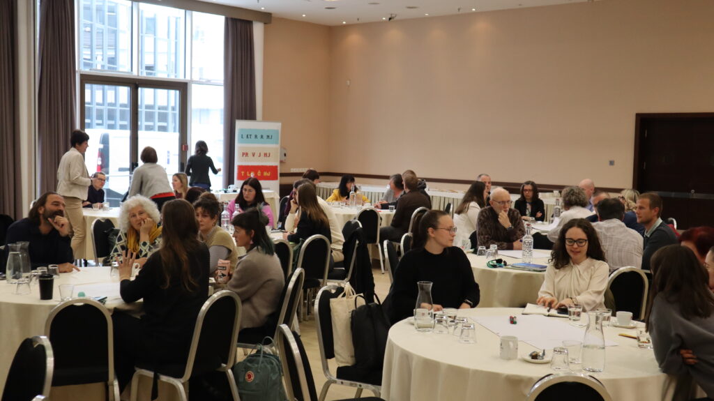 10. konferenca dovolj za vse