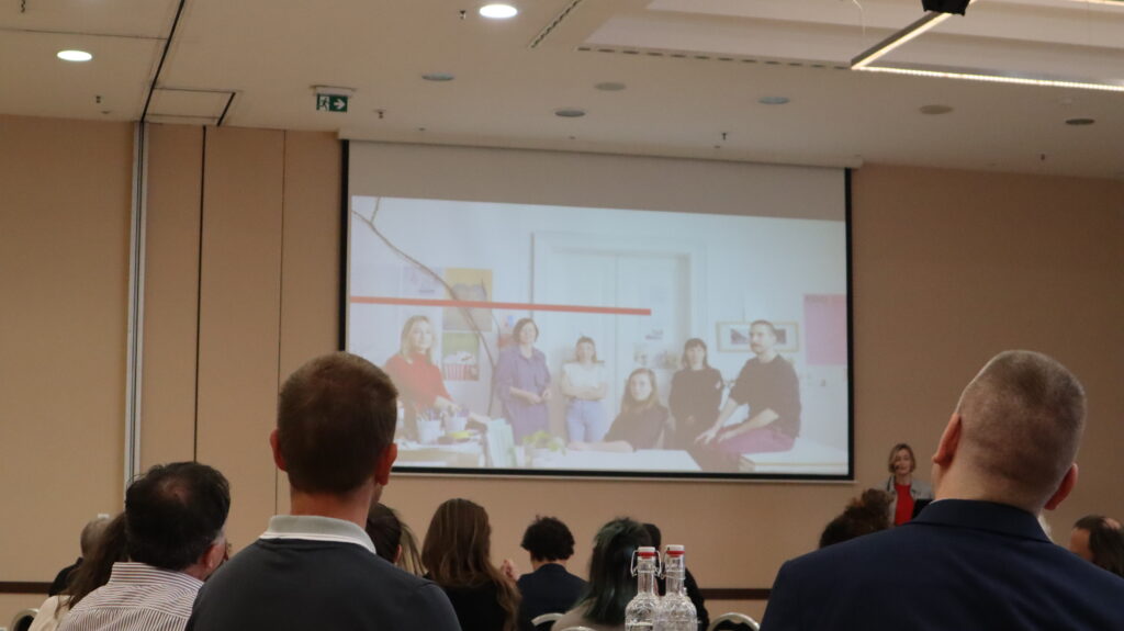 10. konferenca dovolj za vse